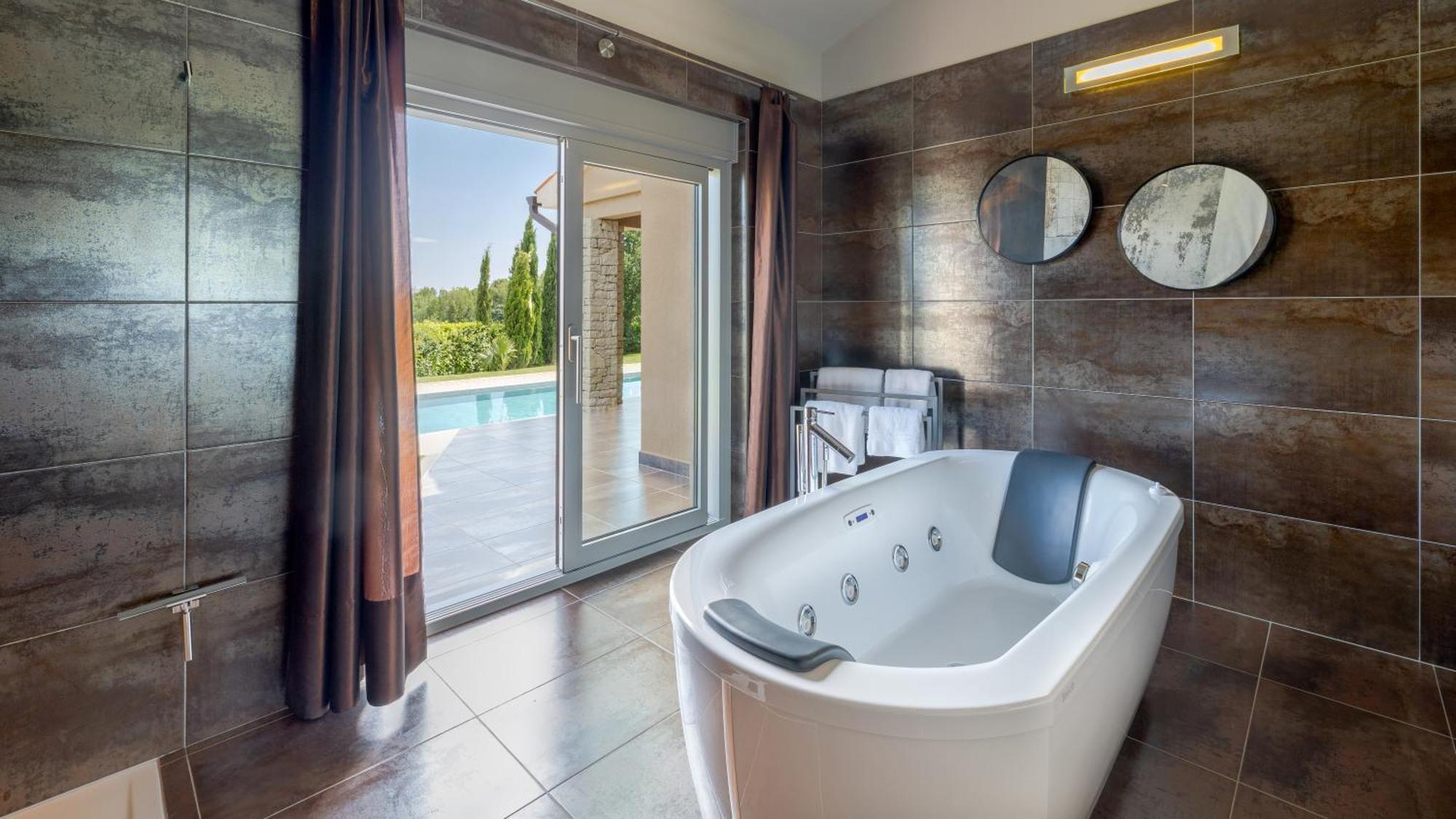 Villa Labin In Zartinj - Luxury Privacy Heated Pool With Auto Cover Exteriér fotografie